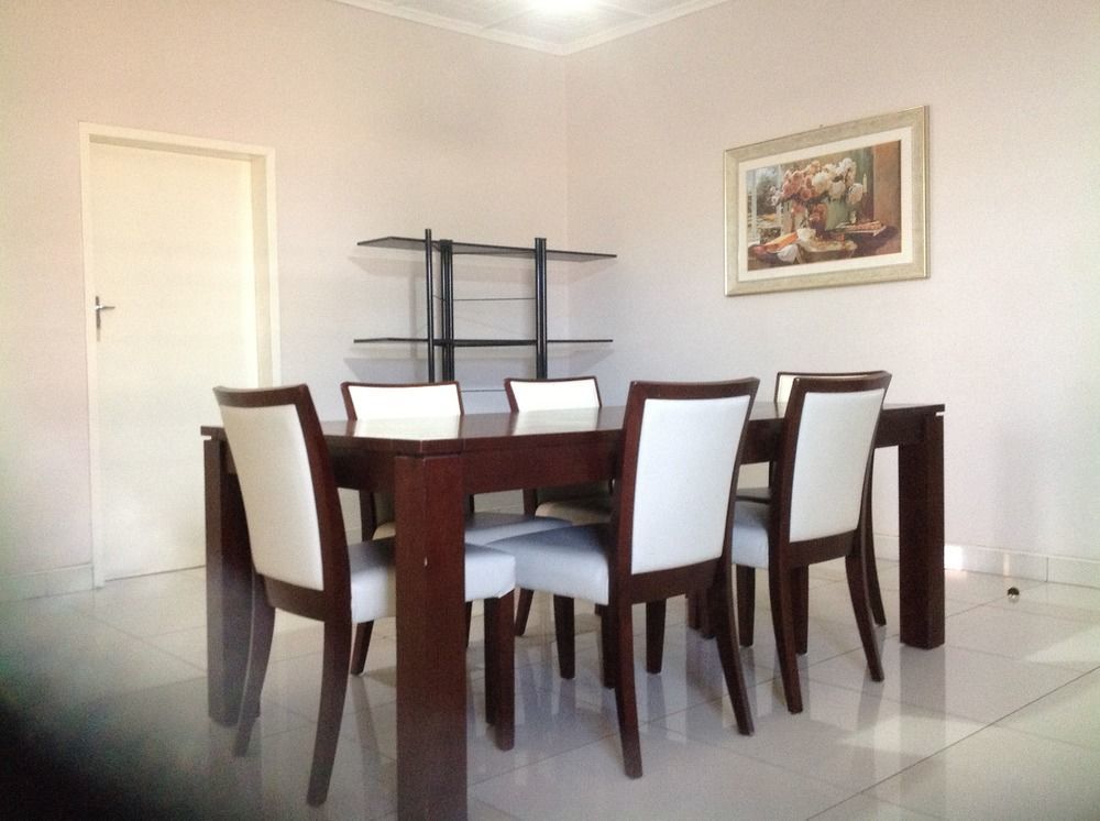 Cypress Executive Lodge Ливингстън Екстериор снимка
