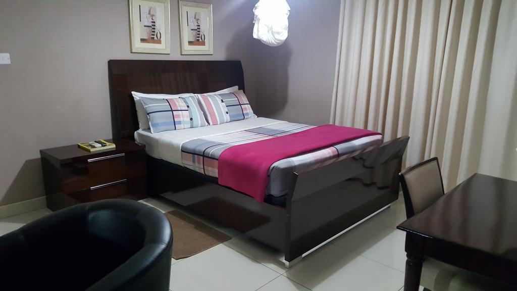 Cypress Executive Lodge Ливингстън Екстериор снимка