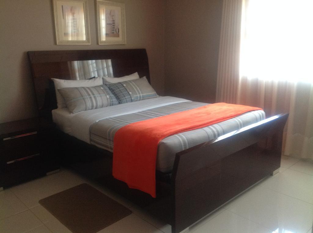 Cypress Executive Lodge Ливингстън Екстериор снимка
