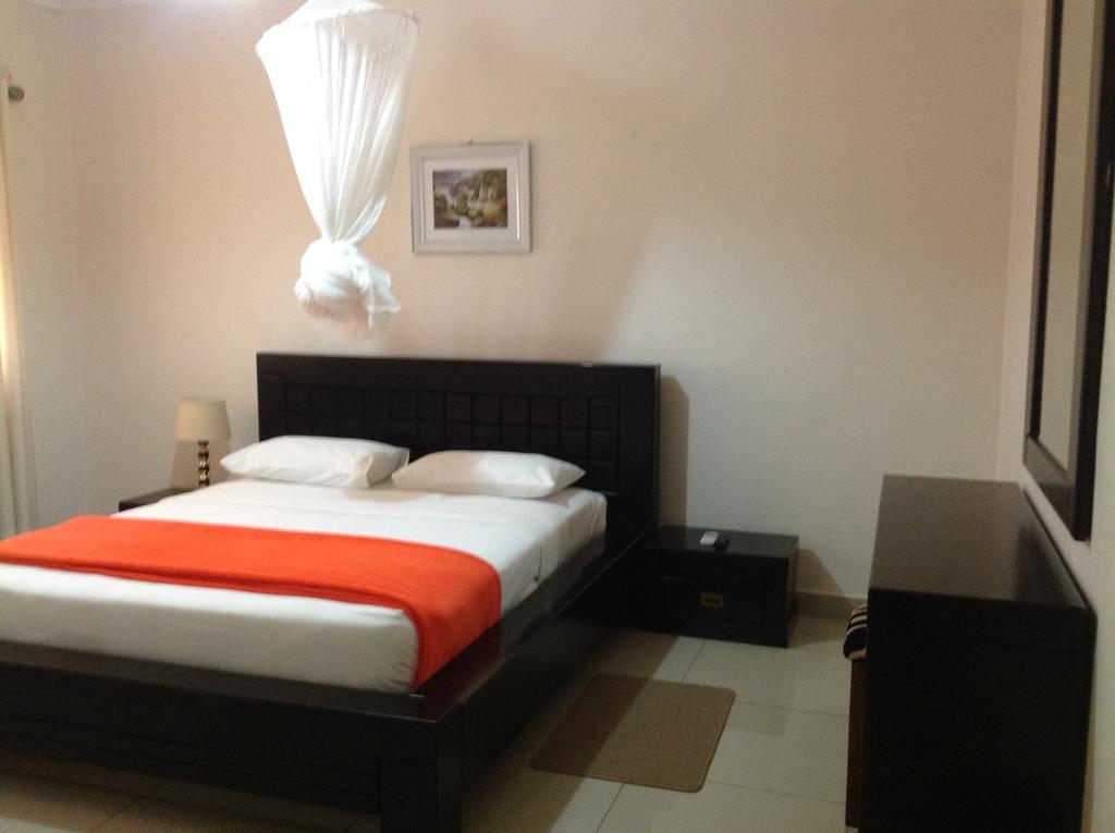 Cypress Executive Lodge Ливингстън Екстериор снимка