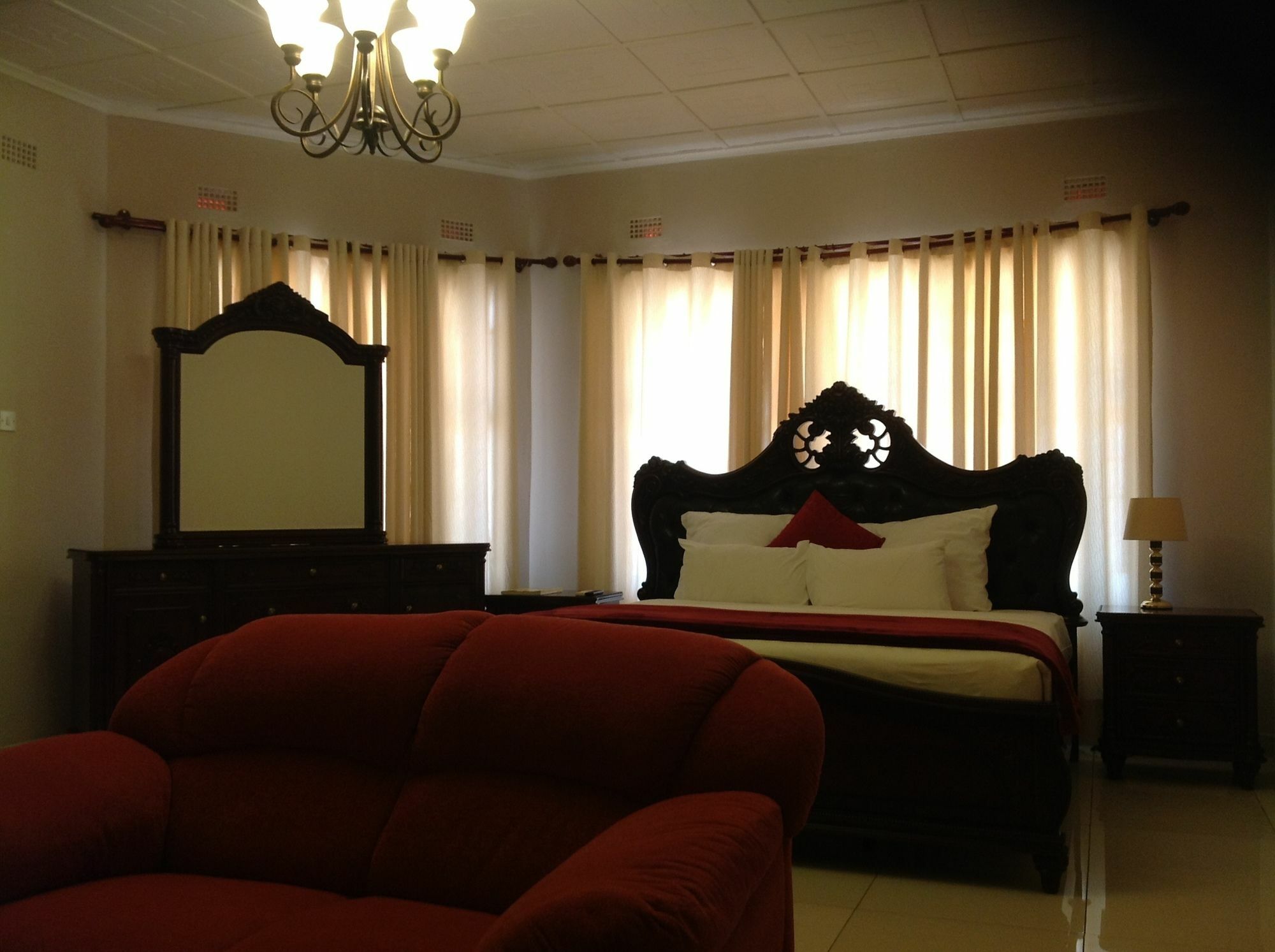 Cypress Executive Lodge Ливингстън Екстериор снимка