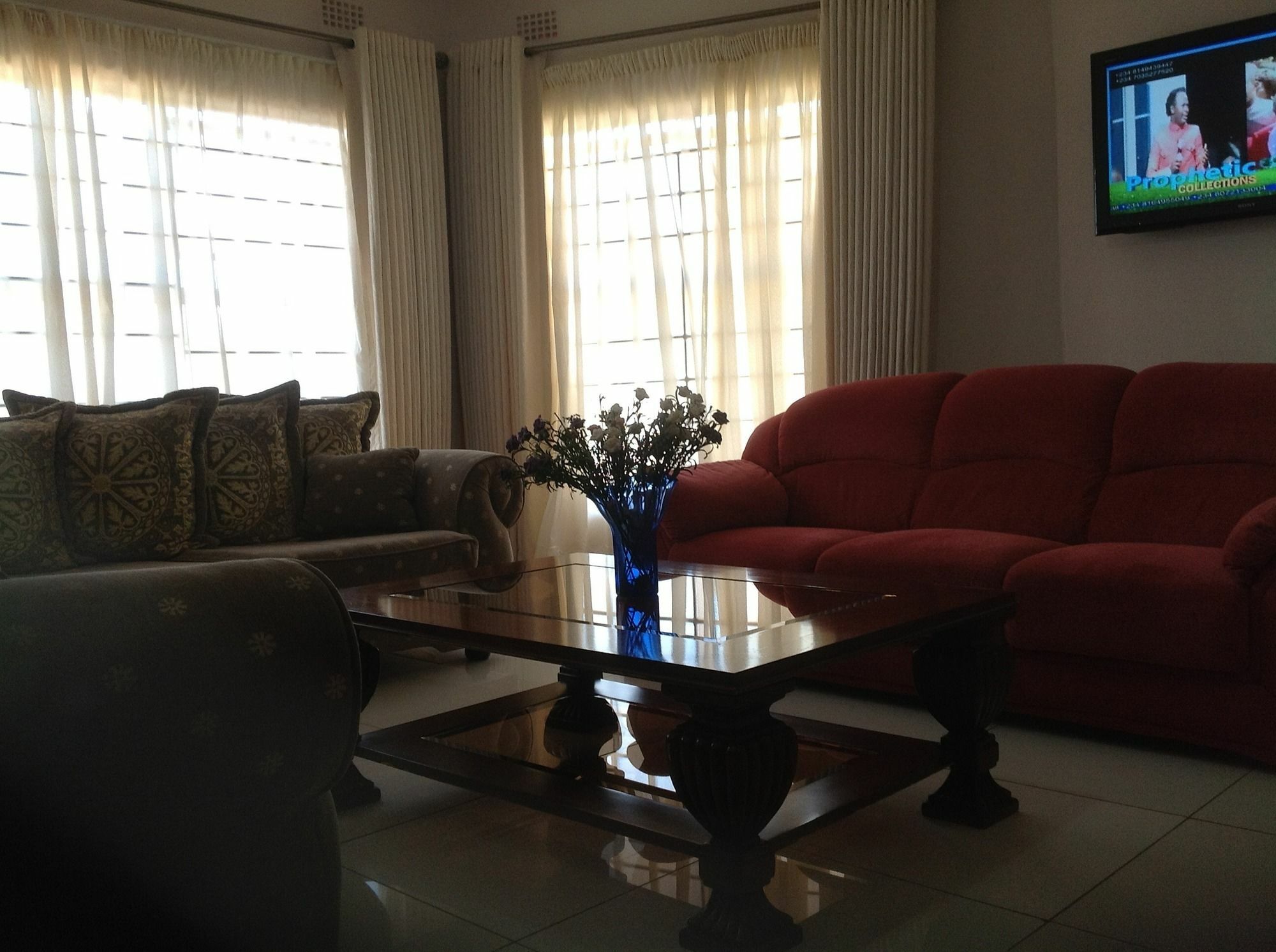 Cypress Executive Lodge Ливингстън Екстериор снимка